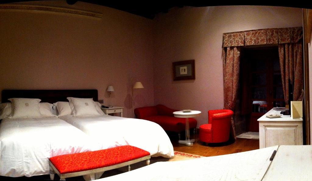 Aurea Palacio De Sober By Eurostars Hotel Company Oda fotoğraf